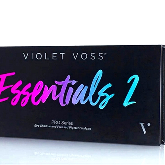 Violet Voss Essentials 2 Pro Series eyeshadow & pressed pigment palette - Picture 4 of 5